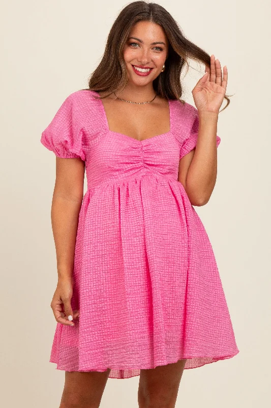 maternity embroidered dress -Pink Textured Puff Sleeve Sweetheart Neckline Maternity Dress