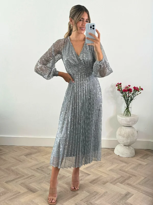 Women's maxi dress evening denim -Dannica Pleated Balloon Sleeve Maxi Dress / Silver