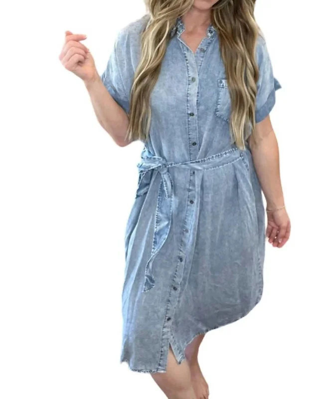 short sleeve tie-waist dress -Alanna Short Sleeve Button Down Denim Dress In Blue | Blue