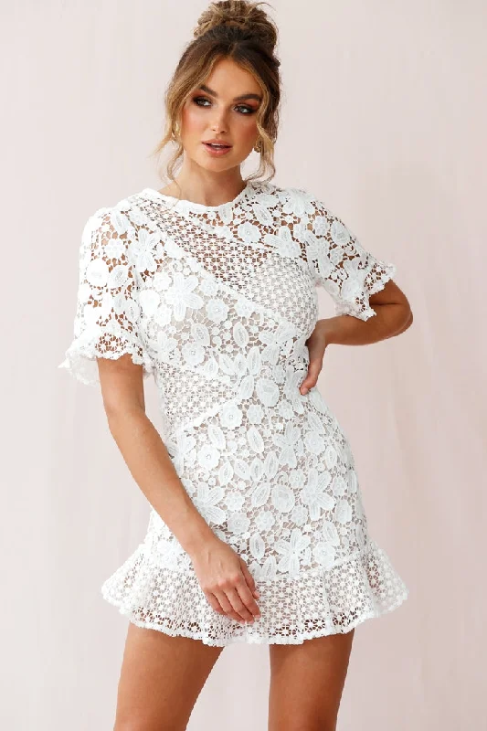 short sleeve eco-friendly dress -Reinhart Short Sleeve Crochet Lace Dress White