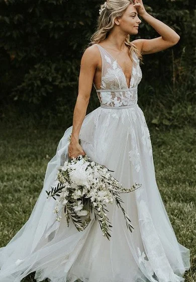 sleeveless outdoor wedding dress -Boho/Hippie Sexy Country V-neck Tulle A Line Floor-length Sleeveless Illusion Wedding Dress