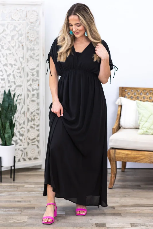 Women's maxi dress breezy satin -Black V-Neck Maxi Dress With Pockets