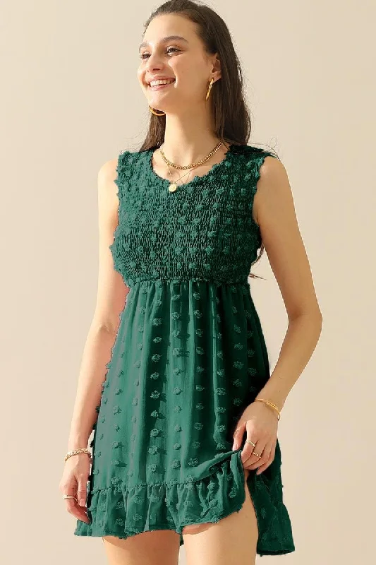 sleeveless ruffled hem dress -V NECK JACQUARD WEAVE SLEEVELESS DRESS