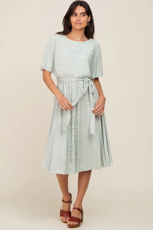 short sleeve modest dress -Mint Green Crinkle Knit Tie Waist Short Sleeve Dress